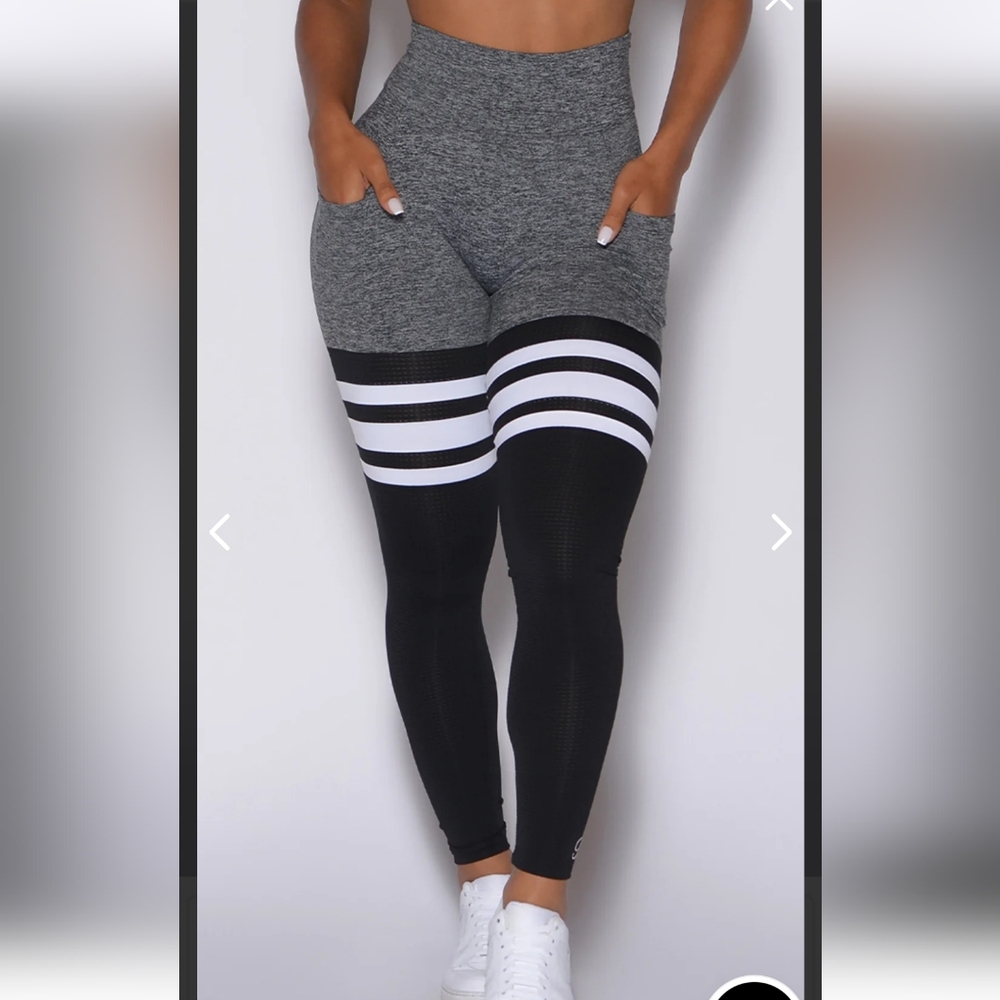 Bombshell Leggings Gray and Black Leggings Sz L